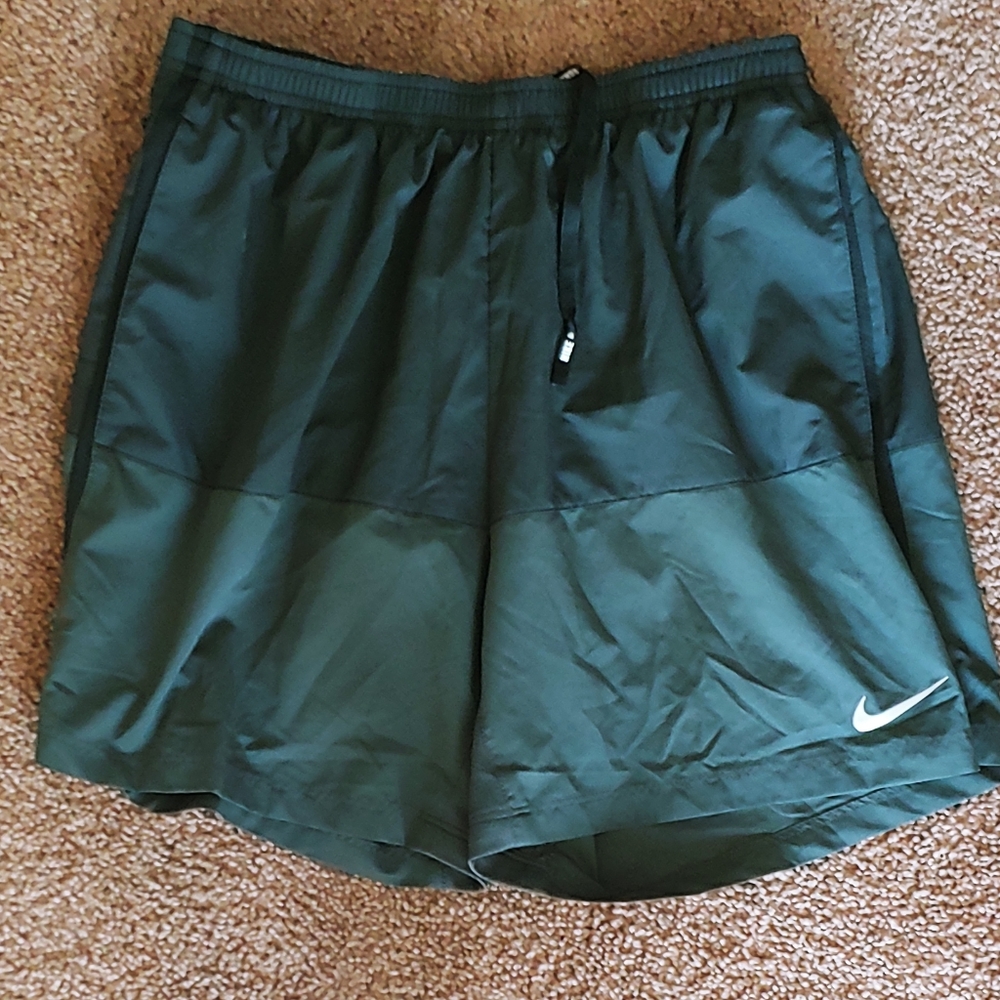 Running shorts